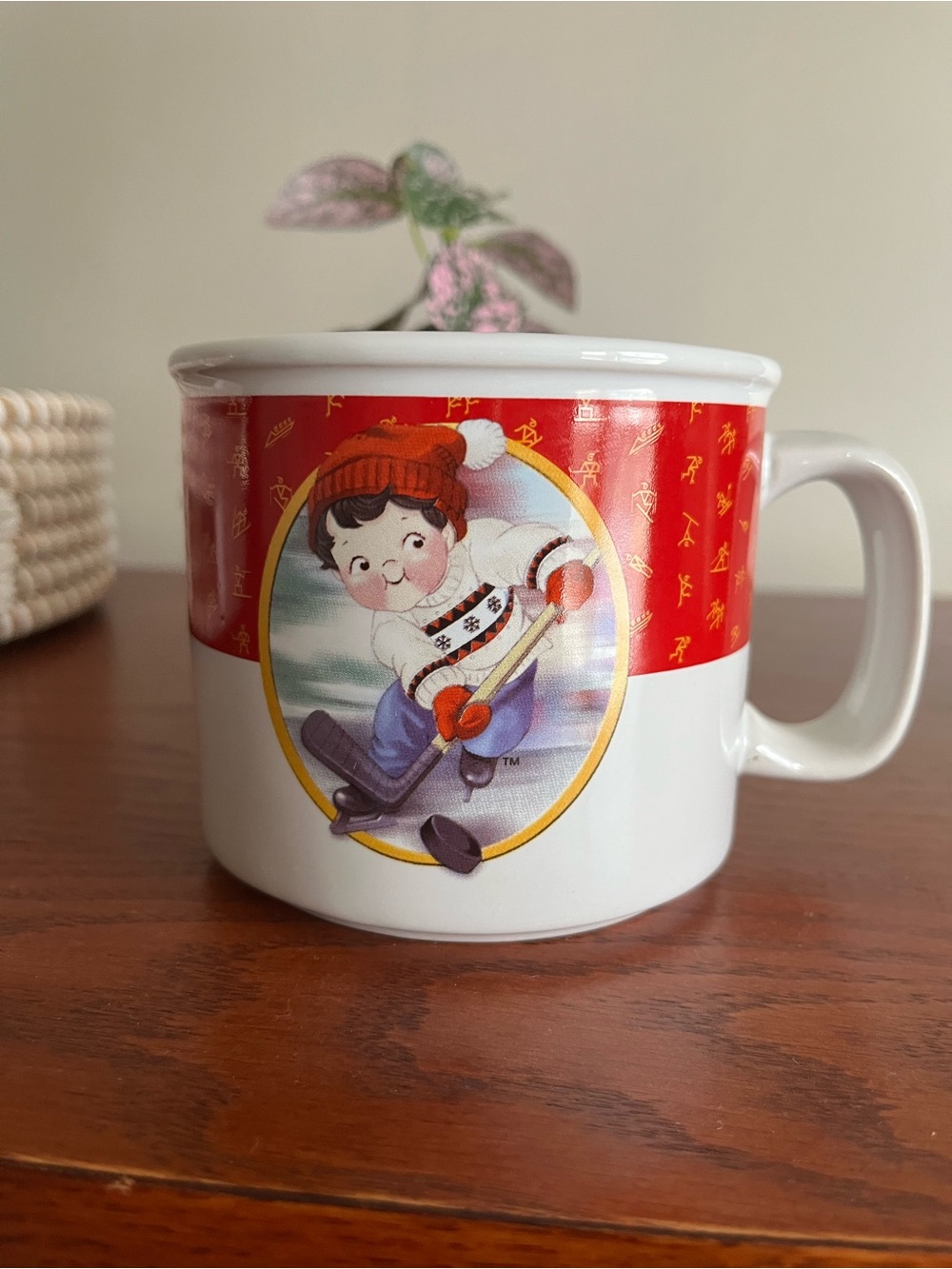 Vintage Campbell’s US Olympic Soup Mug Hockey Player